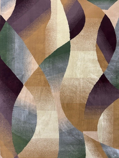 Sphinx Oriental 5'5"x7'7", Chairman Modern Design with Gold Tones