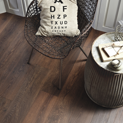 Karndean Knight Tile Glue LVP, Aged Oak